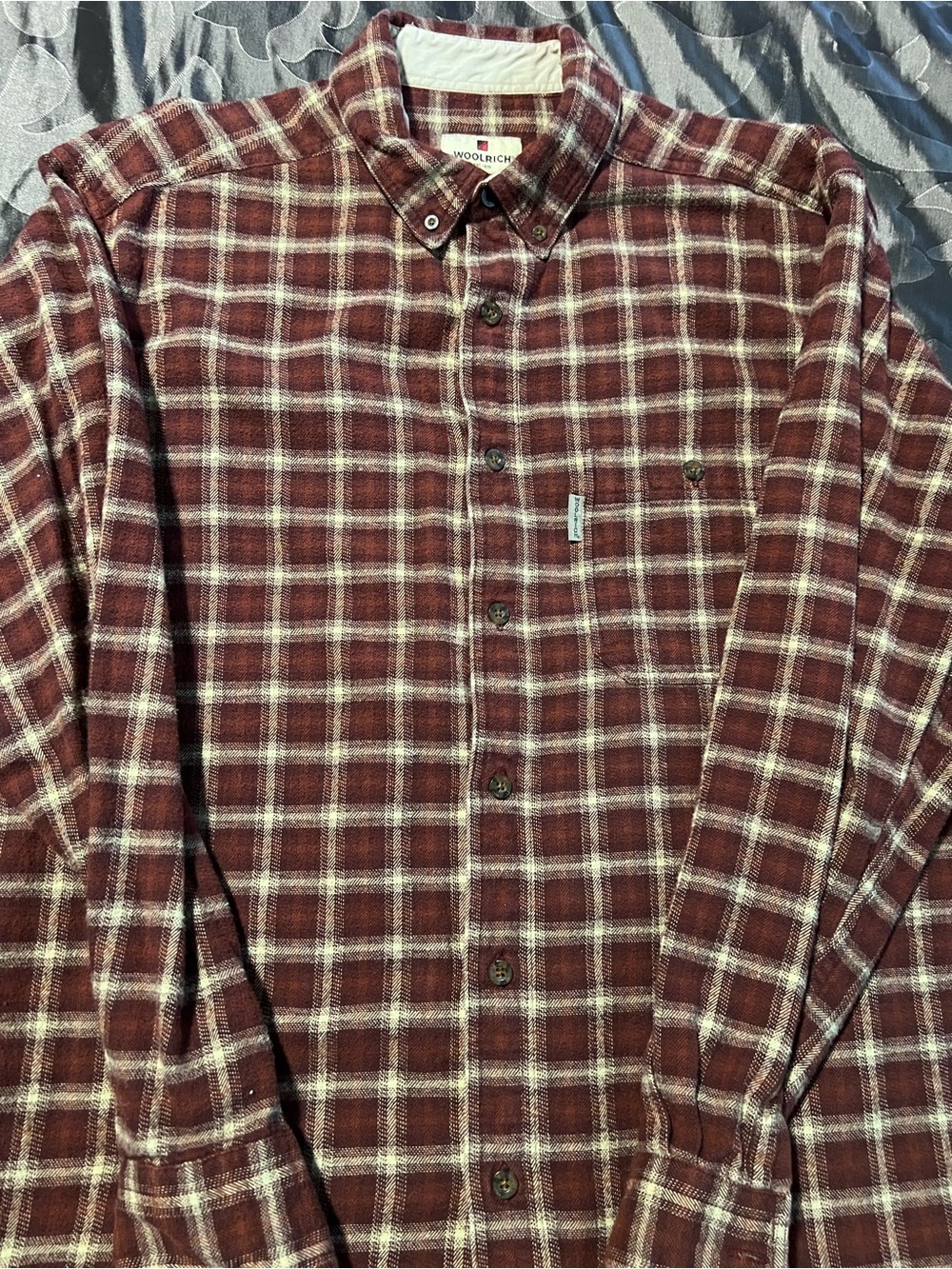 Woolrich Men's Maroon Burgundy Cream Plaid Flannel Button-Down Shirt Cotton LG